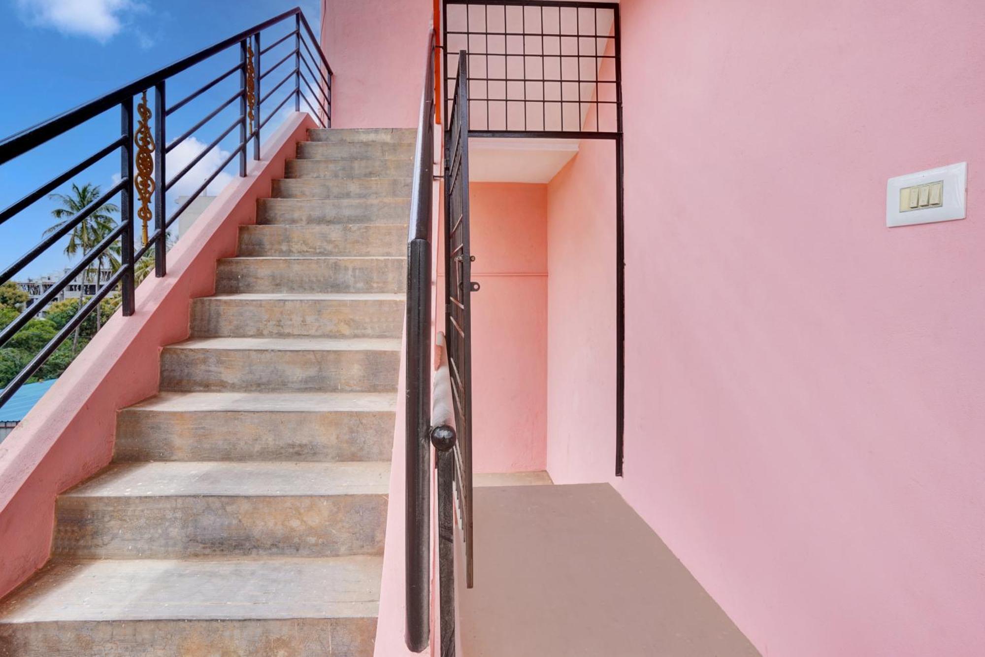 העיר בנגלור Hotel O Sv Lodge מראה חיצוני תמונה